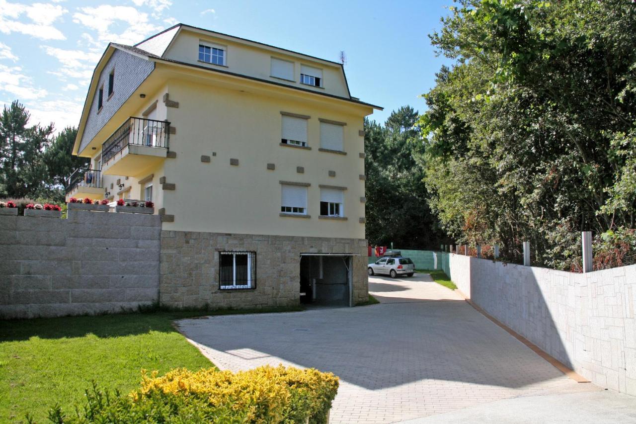Apartamentos En Playa Canelas Portonovo Eksteriør bilde